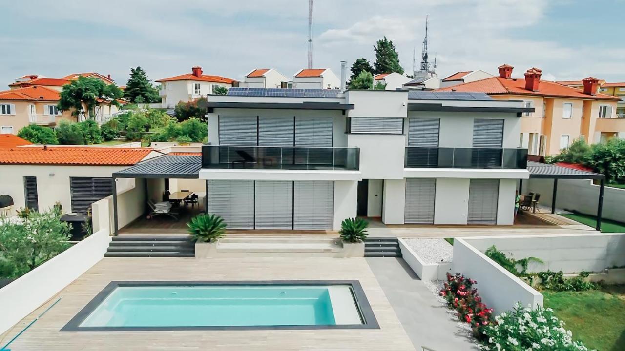 Villa Kraljica 波尔托罗 外观 照片